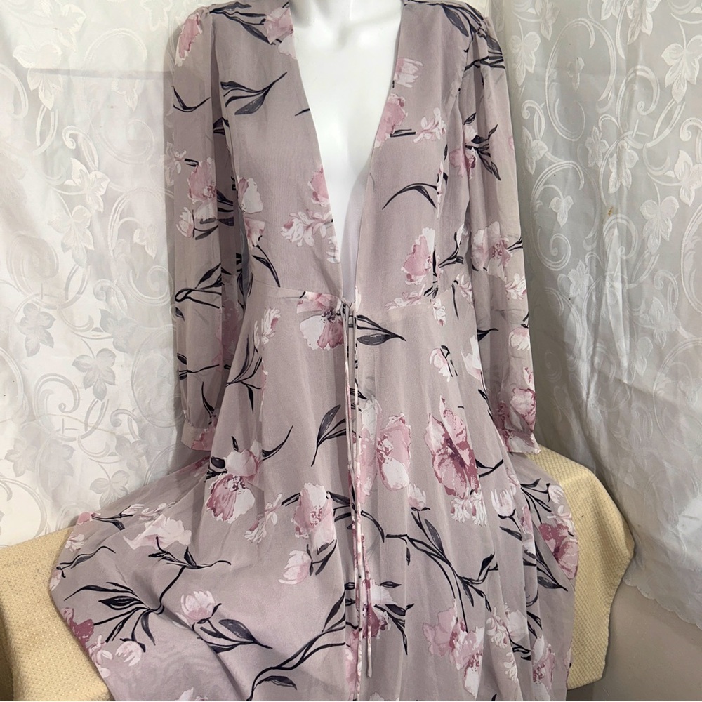 NWT Lulu’s Light Mauve Watercolour Florals Long Sleeve Maxi Chiffon Cardigan